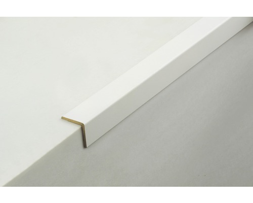 Weiße Eckleiste aus Holz