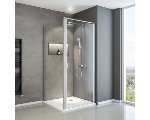 Duschkabine mit Duschwanne und Armatur in einem Badezimmer