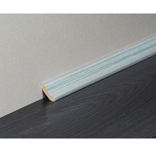 Sockelleiste aus Holzwerkstoff mit Dekorfolie an einer Wand