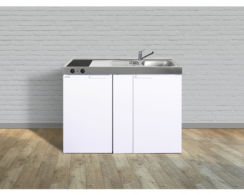 Kompakte Pantryküche mit Spüle, Kochfeld und Unterschränken