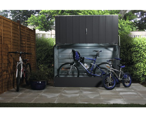 Fahrradbox im Garten mit Fahrrädern