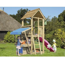 Spielplatz mit Rutsche, Kletterleiter und Spielhaus für Kinder im Garten.