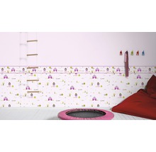 Kinderzimmer mit Prinzessinnen Tapete, Sprossenwand, Trampolin und Sitzsack