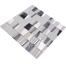 Mosaikfliese aus Glas und Naturstein