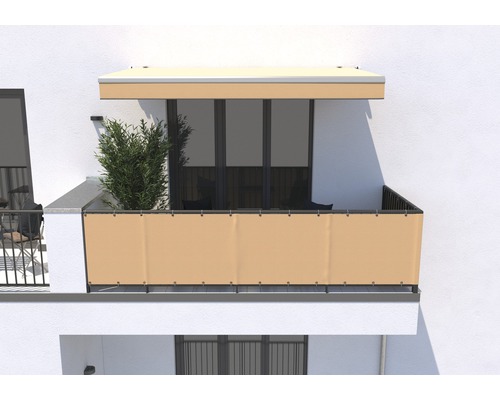 Balkon mit Sichtschutz und Markise