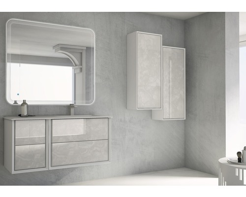 Badezimmerensemble mit Waschbeckenunterschrank, Spiegelschrank und Hängeschränken