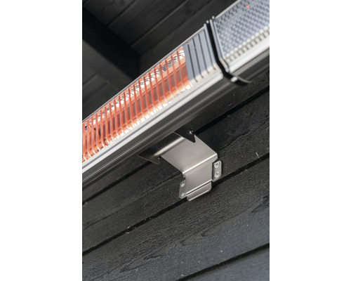 Wandmontierter Heizstrahler mit Halterung