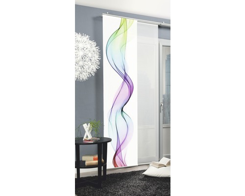 Dekoratives Schiebeelement mit abstraktem Muster in einem modern eingerichteten Raum.