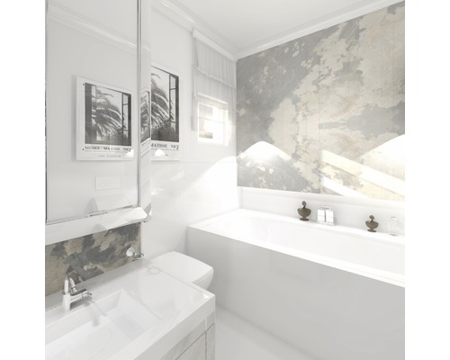 Badezimmer mit Waschbecken, Toilette, Badewanne und dekorativer Wandgestaltung