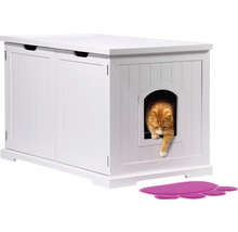 Katze betritt weiße Katzentoilette mit Tür und Fußmatte