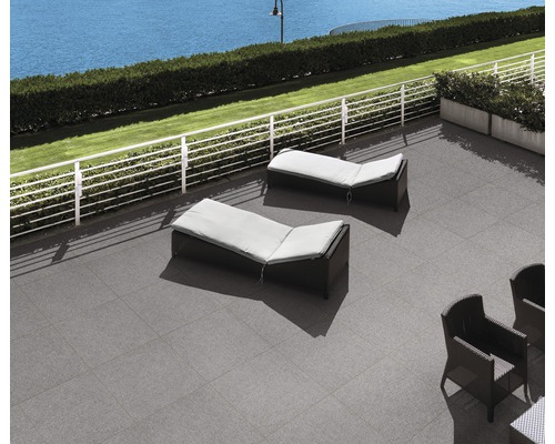 FLAIRSTONE Feinsteinzeug Terrassenplatte Steelgrey rektifizierte Kante 60 x 60 x 2 cm