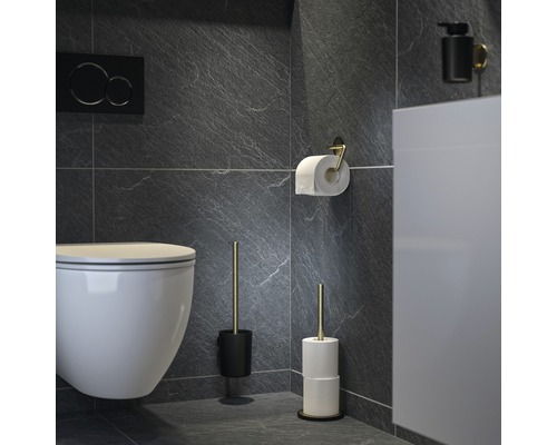 Modernes Badezimmer mit Toilette, Toilettenbürste und Toilettenpapierhalter