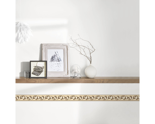 Dekoratives Bordüre-Design im Interieur