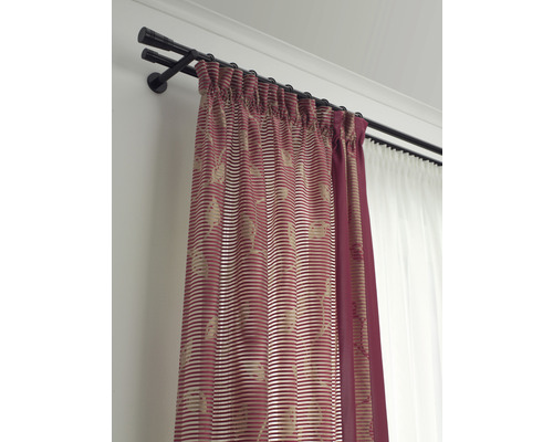 Doppelgardinenstange mit Vorhängen