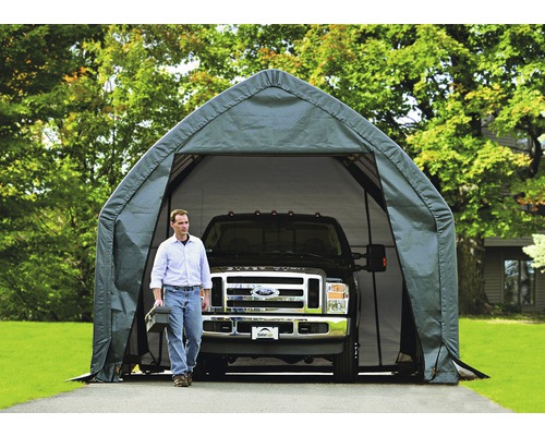 Abbildung eines Zeltgaragen-Carports mit einem Mann, der einen Werkzeugkasten trägt, und einem Pickup-Truck