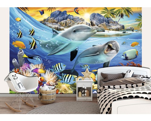 Kinderzimmer mit Fototapete mit Delfinen und Unterwassermotiven