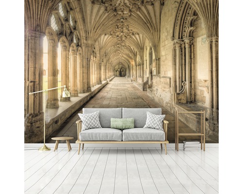 Fototapete mit dem Motiv eines Säulengangs in einem Gebäude