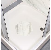 Dusche mit rutschhemmender Einlage im Inneren