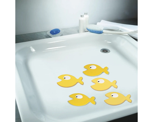 Badewanne mit Anti-Rutsch-Aufklebern in Fischform