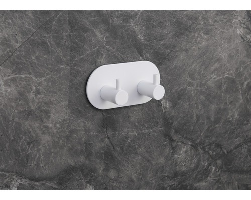 Doppelter Kleiderhaken zur Wandmontage