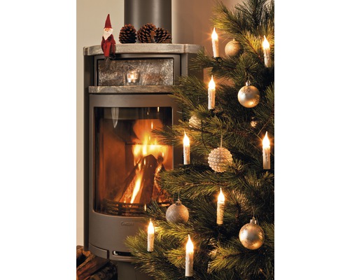 Baumkette Konstsmide gefrostet 13,3 m + Zuleitungslänge 1,5 m 20 LEDs Lichtfarbe warmweiß Kamin mit brennendem Feuer und geschmücktem Weihnachtsbaum