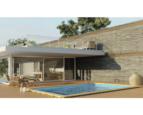 Moderne Hausansicht mit Pool, Terrasse mit Gartenmöbeln und Dachterrasse