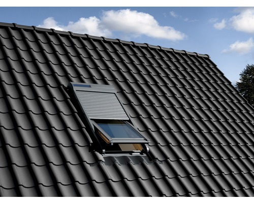 VELUX Solar-Rollladen SSL YK21 55x84 cm inkl. Funk-Wandschalter Dach mit Dachfenster und Rollladen