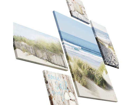 Mehrteiliges Wandbild mit Strandmotiven für eine maritime Atmosphäre