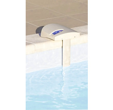Salzwasser-Elektrolyse-System am Poolrand