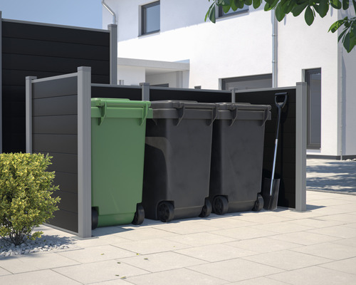 Mülltonnenbox mit drei Mülltonnen und einer Schaufel