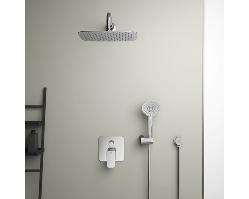 Duscharmatur mit Kopfbrause, Handbrause und Unterputzarmatur