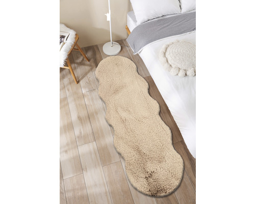 Langflor Teppich in einem Schlafzimmer