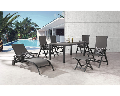 Gartenmöbelset mit Tisch, Stühlen, Liege und Hocker für den Außenbereich