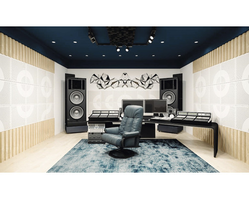 Aufnahme Studio mit großen Lautsprechern, Mischpulten, Computermonitoren und einem Bürostuhl auf einem blauen Teppich