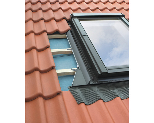 Dachfenster eingebaut in ein Ziegeldach