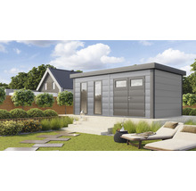 Modernes Gartenhaus mit Flachdach, Tür und Fenster im gepflegten Garten