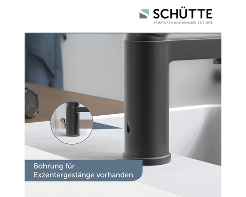 Detailaufnahme einer Armatur mit Bohrung für Exzentergestänge.