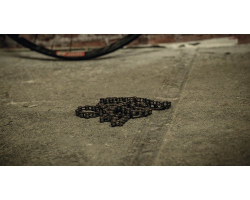 Fahrradkette auf dem Boden