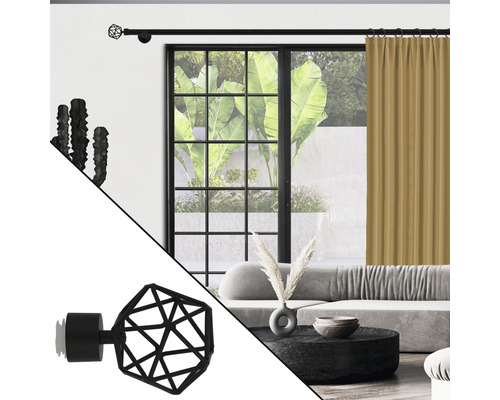 Gardinenstange mit geometrischem Endstück im Wohnzimmer