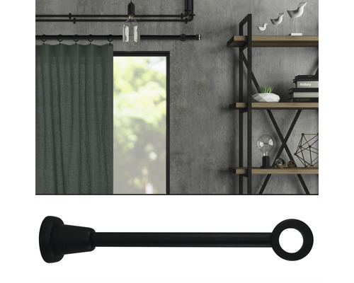 Gardinenstange aus Metall mit Endstück in einem Wohnzimmer