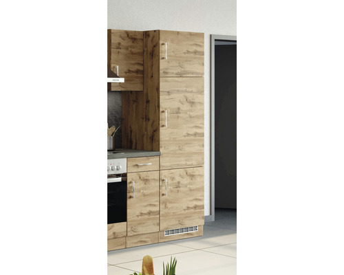 Küchenzeile mit Schränken und Schubladen im Holzdesign