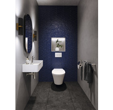 Modernes Badezimmer mit Waschbecken, Toilette und blauer Akzentwand.