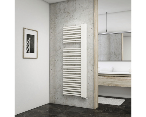 SCHULTE Designheizkörper Bologna Version rechts 1610x600 mm pearl weiß H033020 277 Modernes Badezimmer mit Handtuchwärmer, Waschbeckenunterschrank und Spiegel