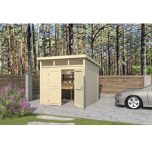 Holzgartenhaus mit geöffneter Tür, Regal und Gartengerät