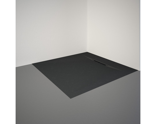 Eckdusche mit flacher Duschwanne und Ablaufgarnitur