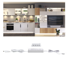 Moderne Küche und Wohnzimmer mit LED Unterbauleuchte und LED-Trafo