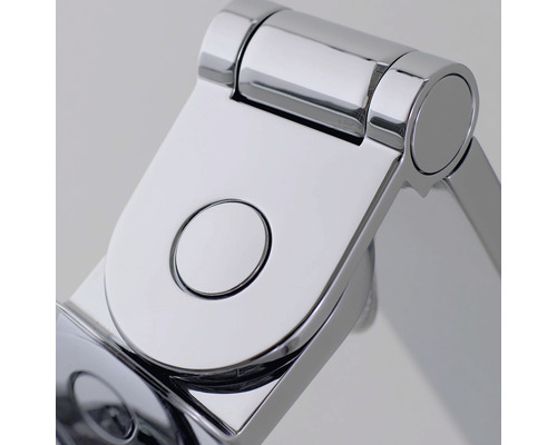 Detailansicht eines Klappmechanismus aus Metall