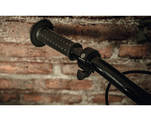 Fahrradlenker mit Griff und Klingel