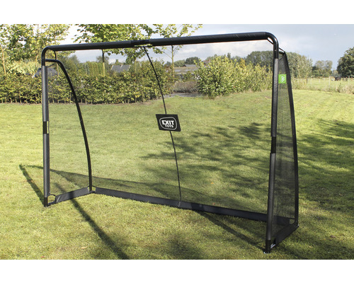 Fußballtor auf einer Rasenfläche