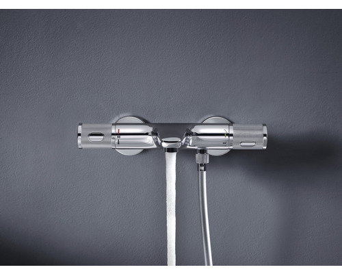 Thermostatarmatur zur Wandmontage mit Wasserfluss